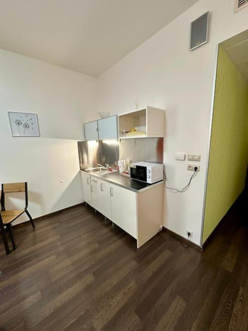 קושיצה Apartman Priamo Na Hlavnej Ulici מראה חיצוני תמונה